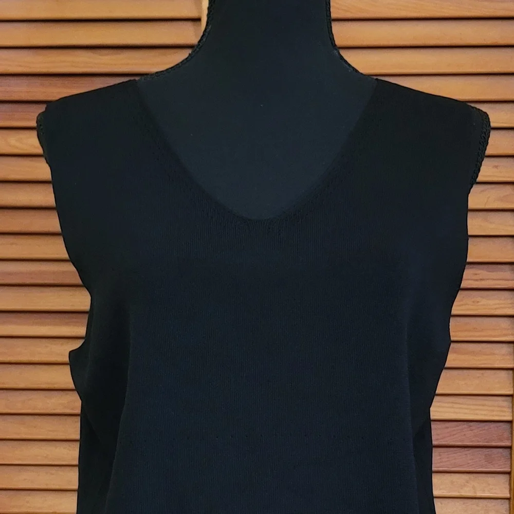 NWT Avenue Ribbed Tank Top Size 14/16 - Picture 2 of 12